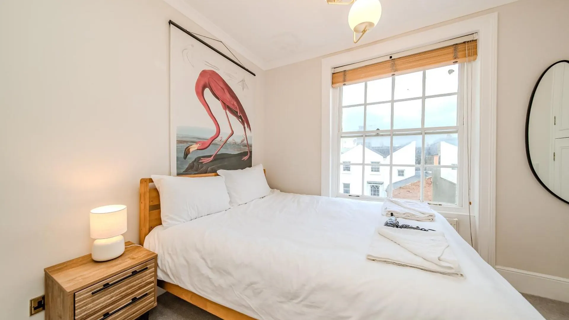 Beautiful Sea View I Spacious One Bd Room Flat I Sleep 3 Guests Bp4 布赖顿 英国
